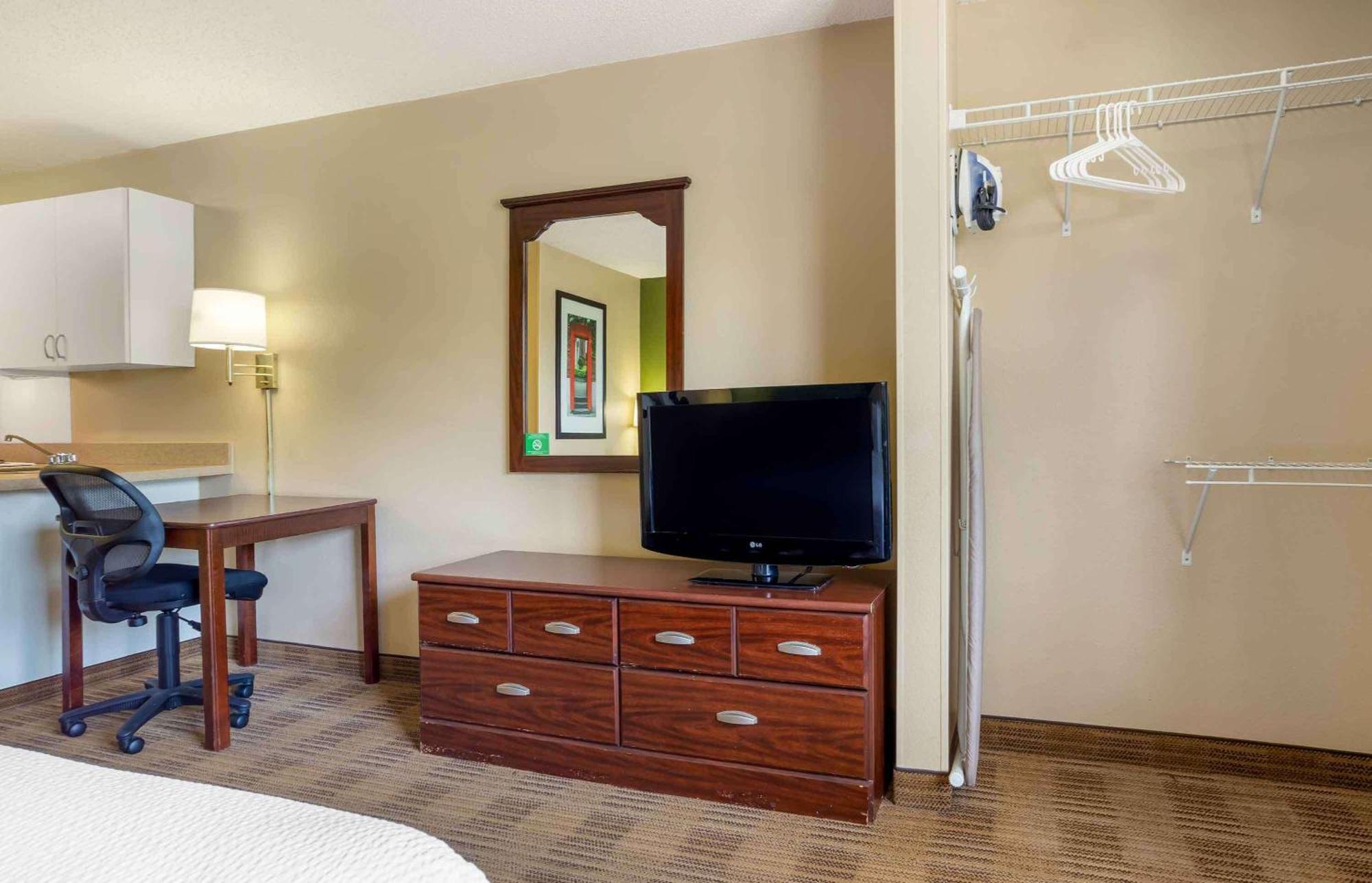 Extended Stay America Select Suites - Houston - Willowbrook - Hwy 249 Eksteriør bilde