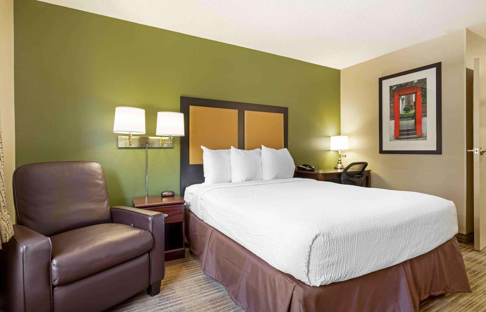 Extended Stay America Select Suites - Houston - Willowbrook - Hwy 249 Eksteriør bilde